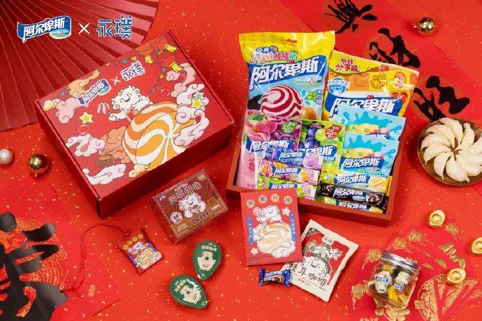 【案例挖掘机】金典联手安慕希迎新春，华为用重庆方言讲新品